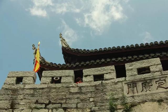 必看!刷过100篇“青岩古镇逛吃指南”,我却只收藏了这一篇!