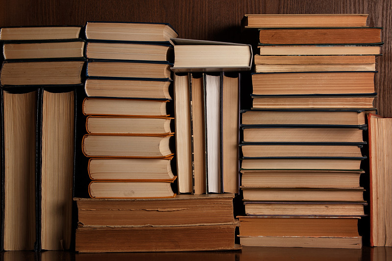 书籍全画幅镜头图片下载