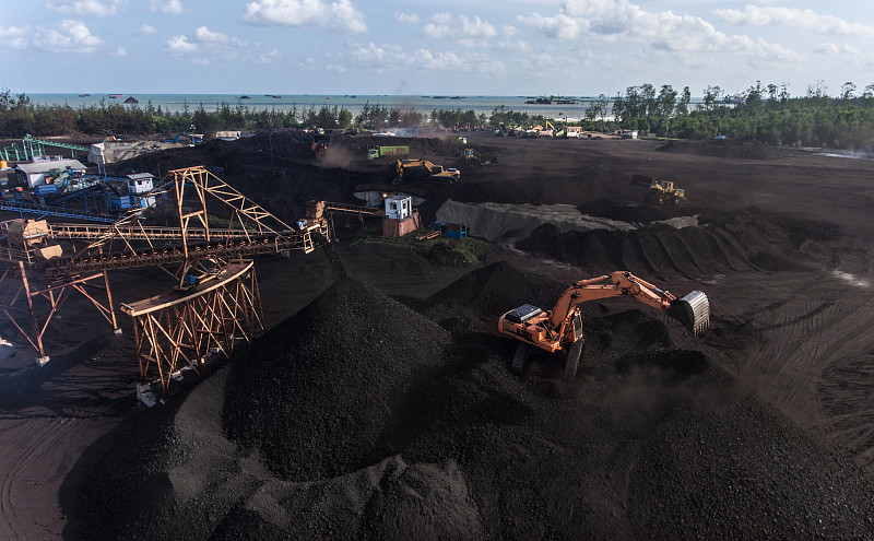 煤炭开采图片下载