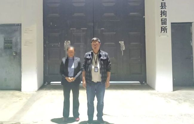 春节期间，男子祭祖时违规用火致山林失火被刑拘