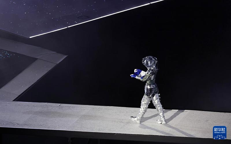 巴黎奥运会闭幕式举行