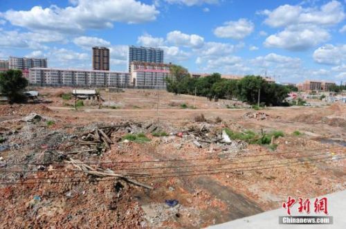 资料图：2016年8月25日，&ldquo;辽沈战役&rdquo;的决策之地，位于哈尔滨市双城区的四野纪念馆东侧，包括开国上将刘亚楼旧居在内的7处不可移动文物被人为拆毁。 a href=