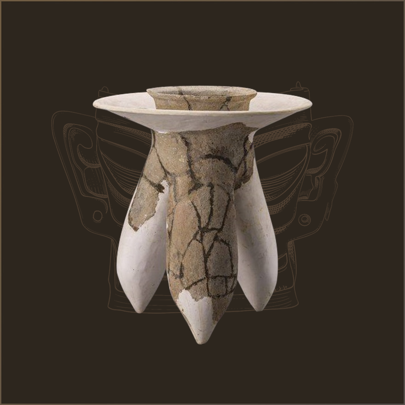 陶三足炊器|口径18.4厘米，高39.2厘米|三星堆博物馆藏