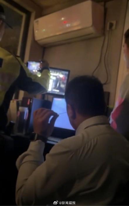 车主因赖账被代驾举报酒驾 5元停车费引发风波