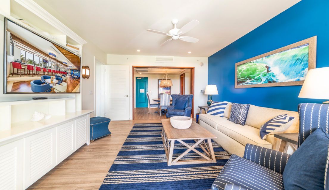 One Bedroom King Pool View Suite