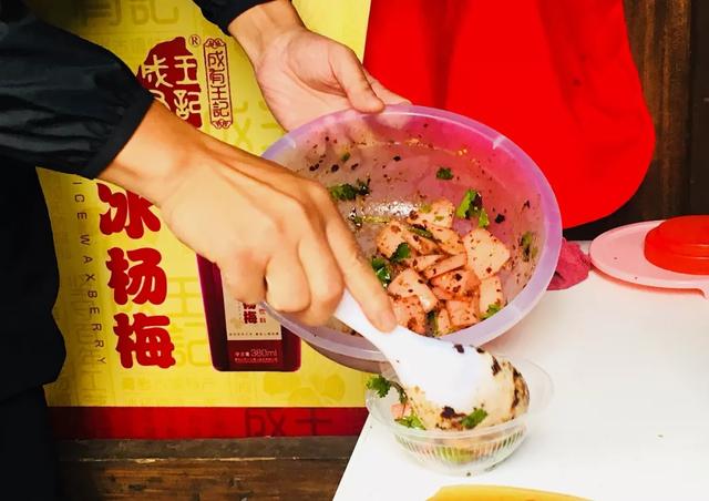 必看!刷过100篇“青岩古镇逛吃指南”,我却只收藏了这一篇!