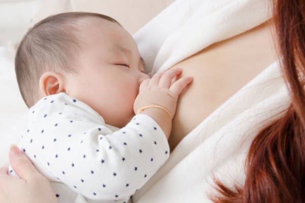 哺乳期能吃雪莲果吗 对宝宝有影响吗