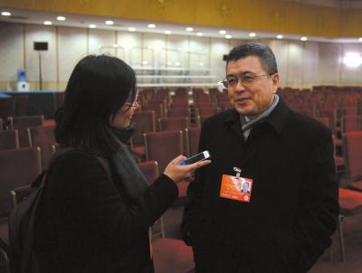 慈善法草案放宽网上募捐限制:无需省级备案