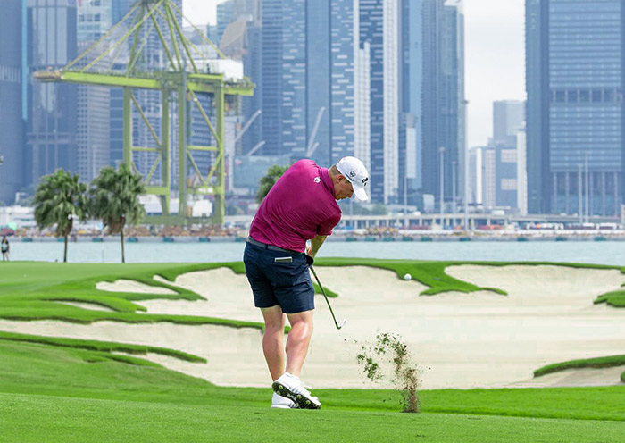 在圣淘沙高尔夫俱乐部 - 色拉蓬球场挥杆