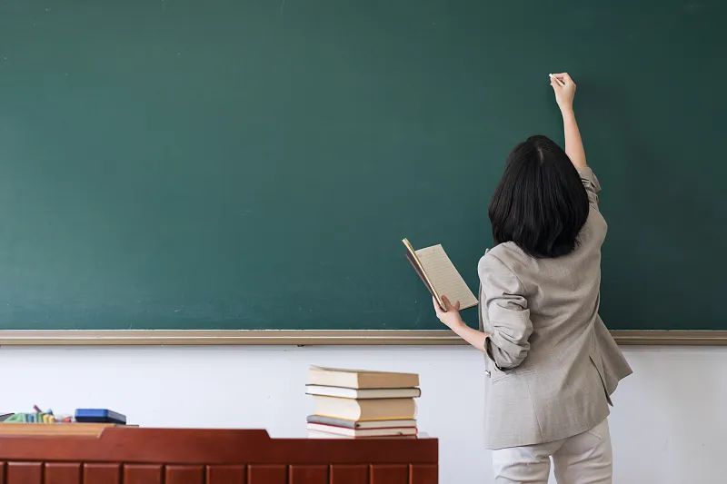 老师到底能不能惩戒学生?明确了!