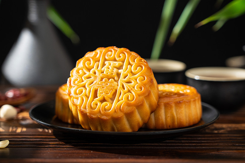 中秋节美食月饼图片下载