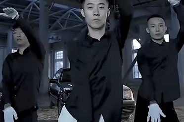 廉颇老矣,尚能摇否?