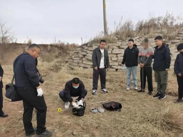 内蒙古一金店被盗案更多细节披露,300余万元黄金饰品一夜间被盗走藏匿