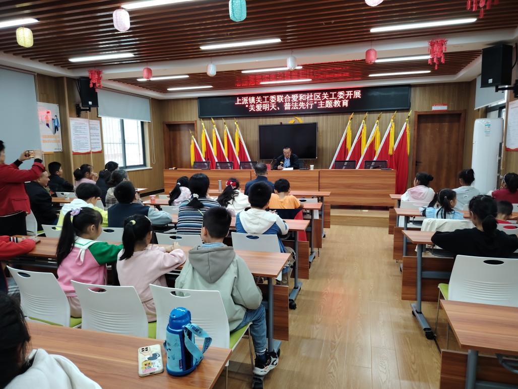 43304c588f5031899de24c60e684974