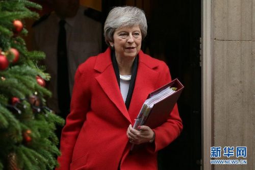 英国政府公布“脱欧”协议全部法律建议 爱尔兰边境问题引关注