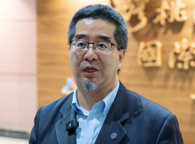 萧旭岑怒批徐国勇：否认台湾光复 还配当台湾人吗？