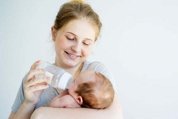 婴儿奶粉哪种比较好【婴儿奶粉排行榜10强】奶粉热卖排行榜10强