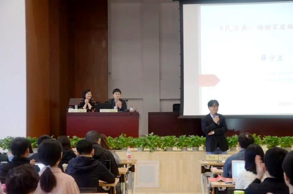 b415e8751bbc2e378a896baeeacc2a5d