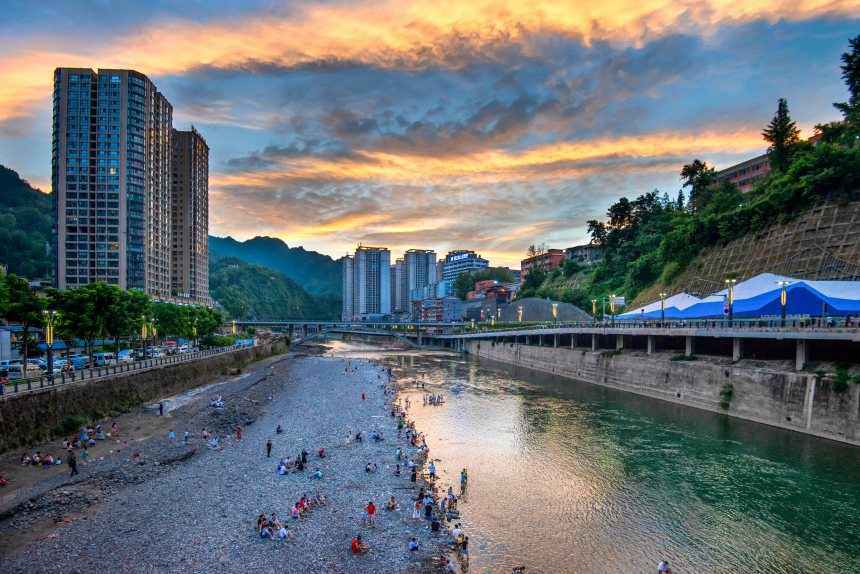 人水和谐。张其辉摄