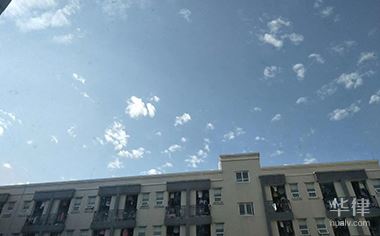 父母给子女换房贷合法吗