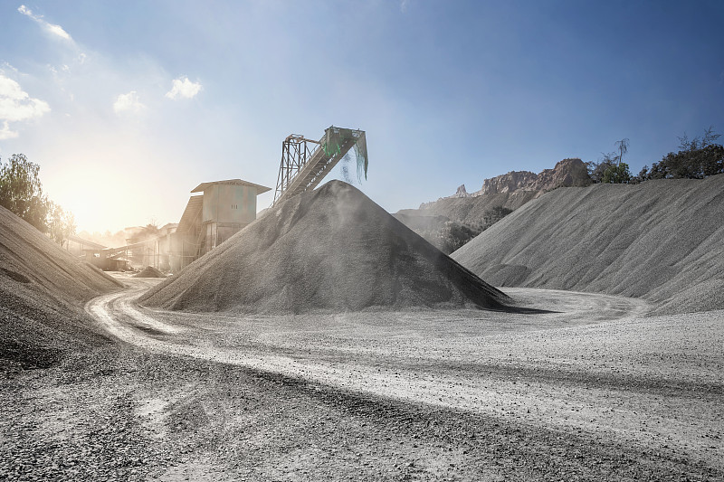 功能工业采石场，石磨，破碎厂，磨石图片下载